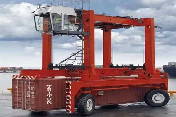 50噸集裝箱跨運車