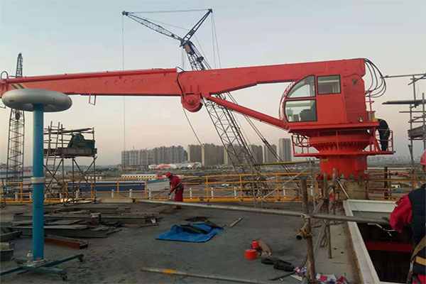 船用懸臂吊